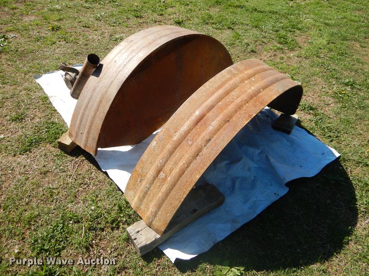 image for item FH9362 1926 John Deere D tractor