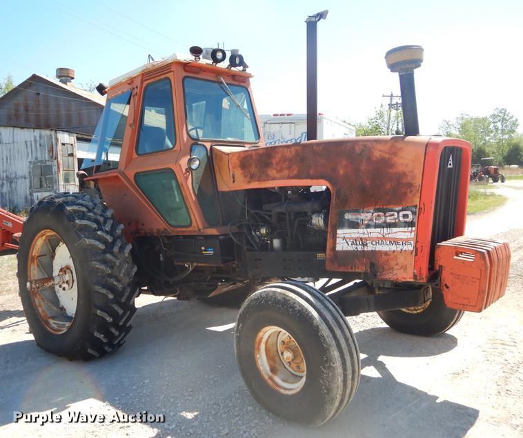 image for item FH9363 1978 Allis Chalmers 7020 tractor
