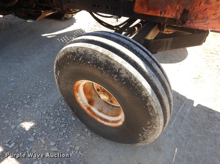 image for item FH9363 1978 Allis Chalmers 7020 tractor