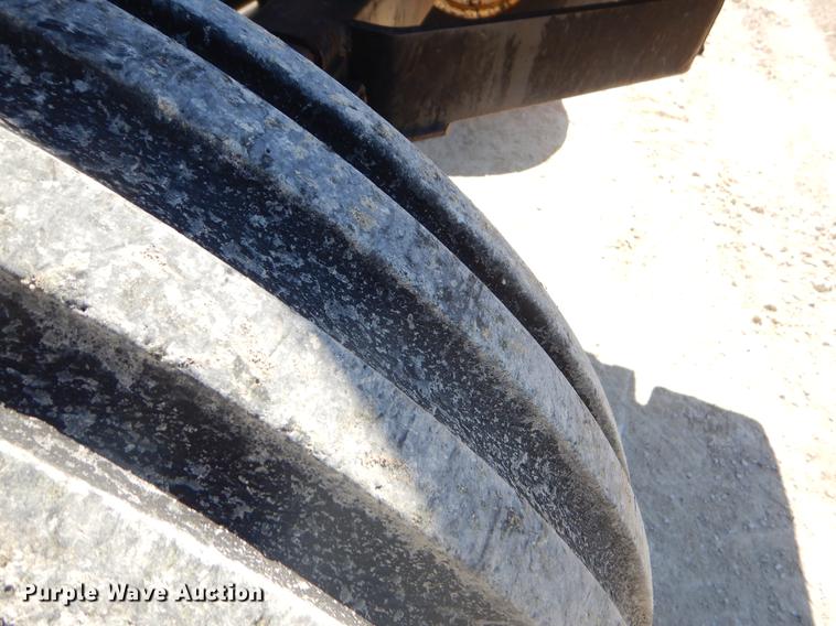 image for item FH9363 1978 Allis Chalmers 7020 tractor