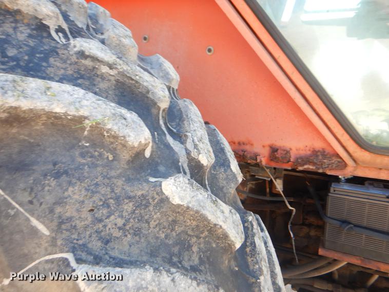 image for item FH9363 1978 Allis Chalmers 7020 tractor