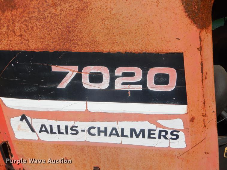image for item FH9363 1978 Allis Chalmers 7020 tractor