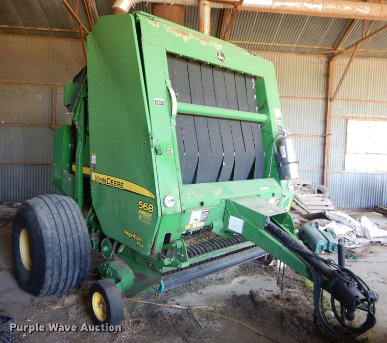 image for item FH9369 2008 John Deere 568 round baler
