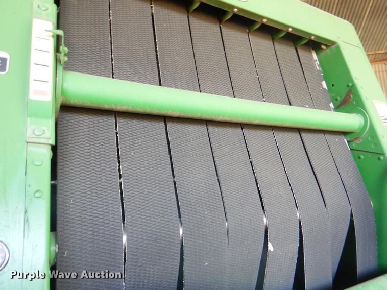 image for item FH9369 2008 John Deere 568 round baler