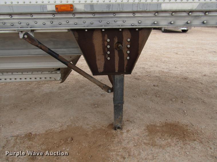 image for item FJ9648 2005 Wilson Pace Setter double hopper bottom grain trailer