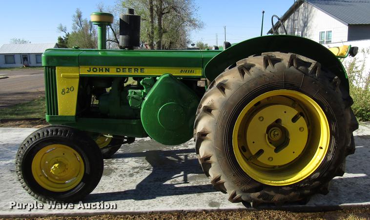 image for item FJ9668 John Deere 820 tractor