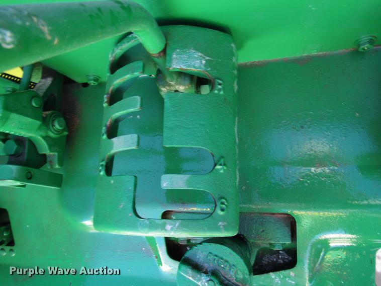 image for item FJ9668 John Deere 820 tractor
