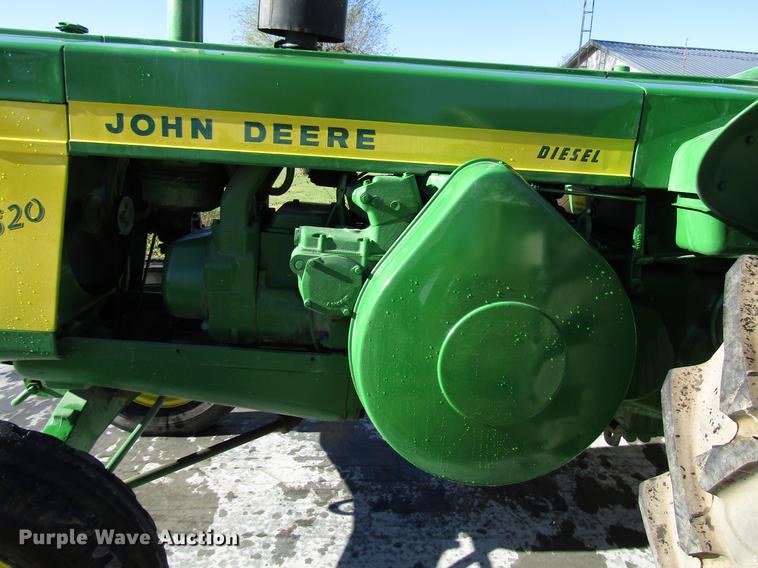 image for item FJ9668 John Deere 820 tractor