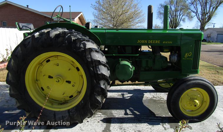 image for item FJ9669 John Deere 80 tractor