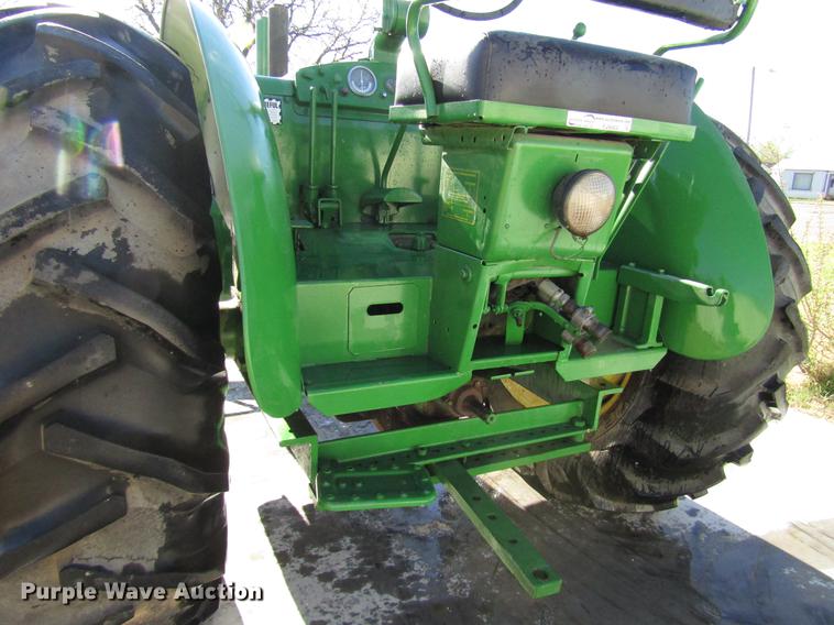 image for item FJ9669 John Deere 80 tractor
