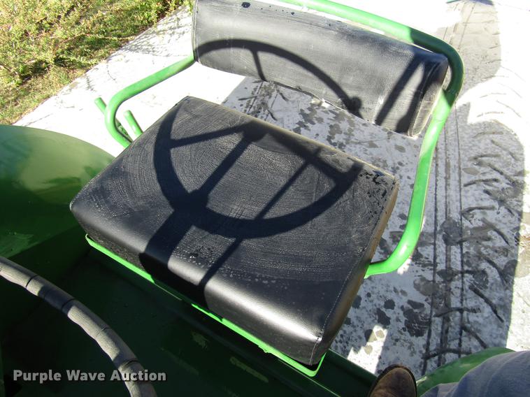 image for item FJ9669 John Deere 80 tractor