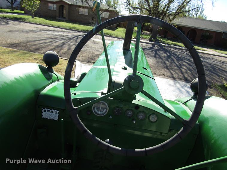 image for item FJ9669 John Deere 80 tractor