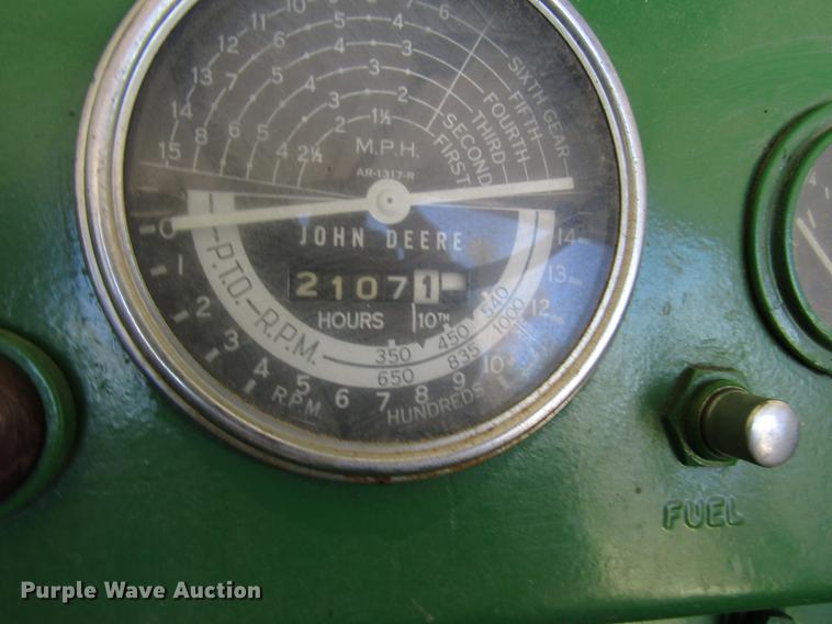 image for item FJ9669 John Deere 80 tractor