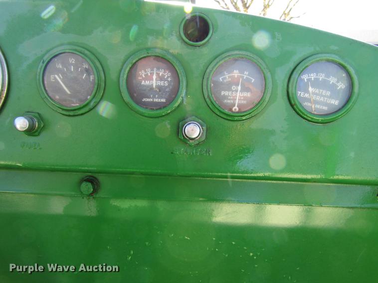 image for item FJ9669 John Deere 80 tractor