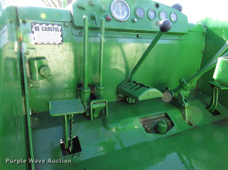 image for item FJ9669 John Deere 80 tractor