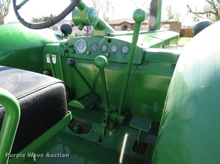 image for item FJ9669 John Deere 80 tractor