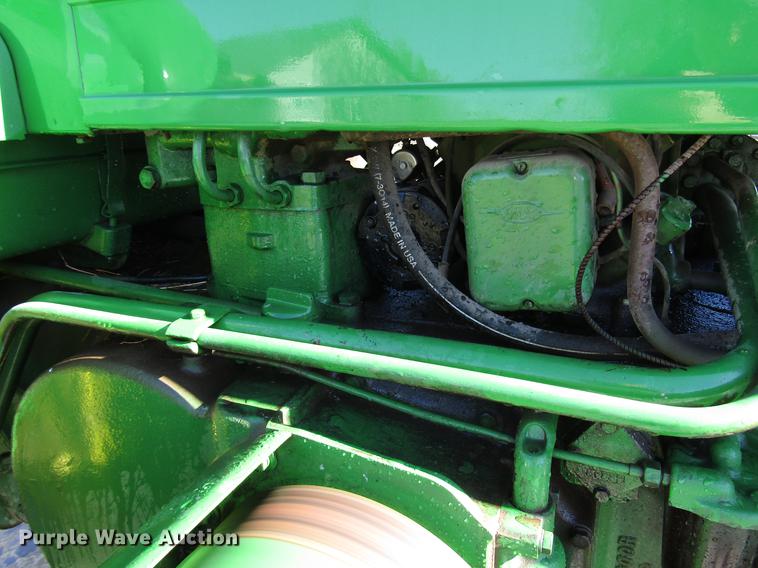 image for item FJ9669 John Deere 80 tractor