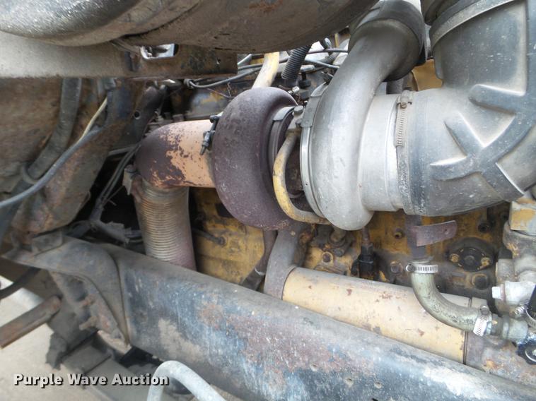 image for item FM9316 1993 Ford L9000 grain truck