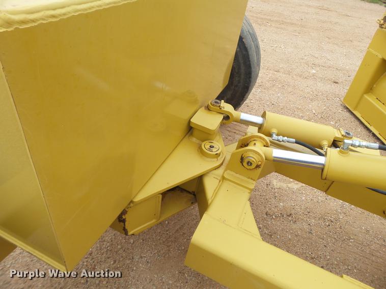 image for item FS9525 Garfield GGB1600RS grader