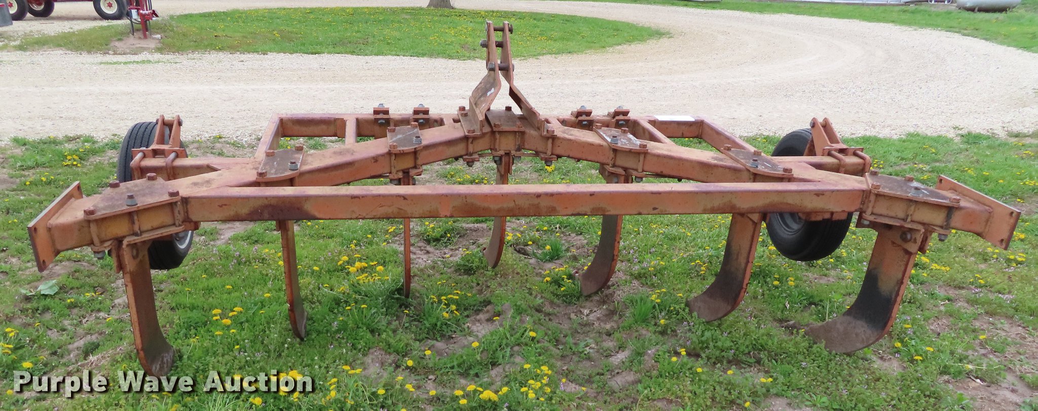 Johnson V-ripper in Frankfort, KS | Item DE3455 sold | Purple Wave