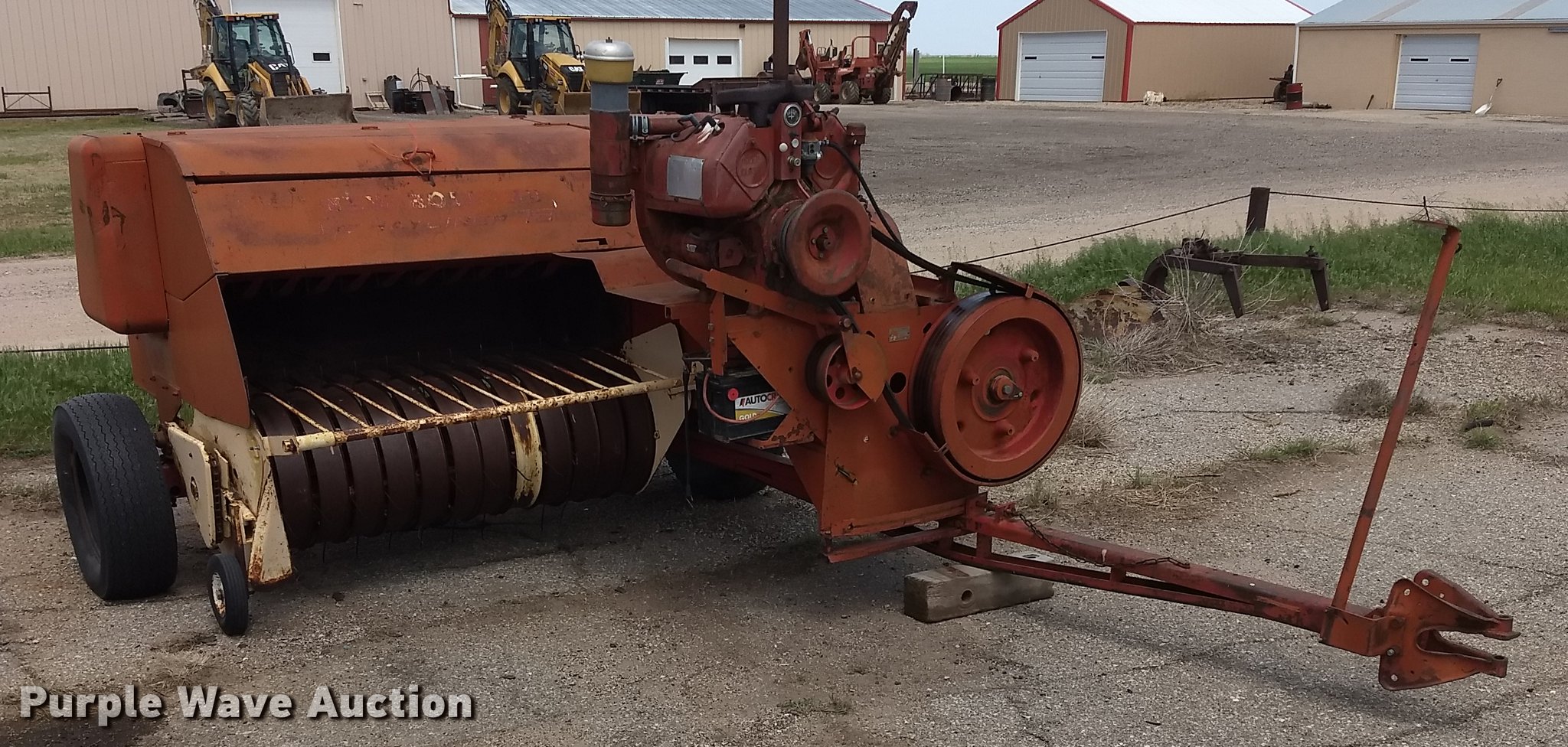 New Holland Super Hayliner 78 small square baler in Victoria, KS Item FG9320 sold Purple Wave