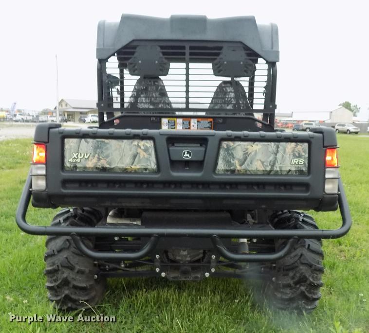 image for item DB9693 2014 John Deere Gator 825 utility vehicle