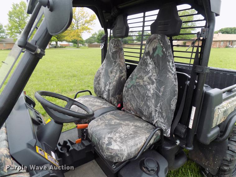 image for item DB9693 2014 John Deere Gator 825 utility vehicle