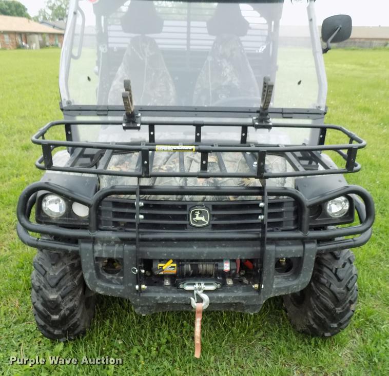 image for item DB9693 2014 John Deere Gator 825 utility vehicle