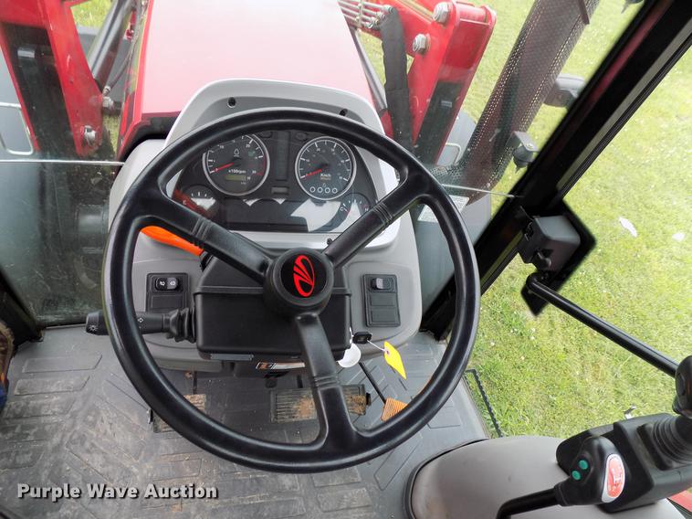 image for item DB9697 2016 Mahindra 105P MFWD tractor