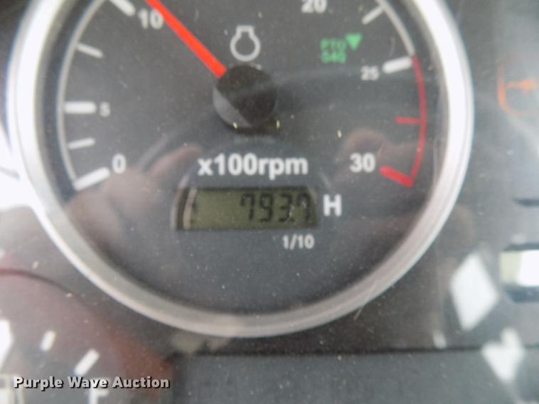 image for item DB9697 2016 Mahindra 105P MFWD tractor