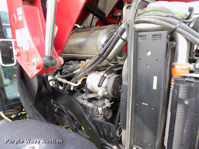 image for item DB9697 2016 Mahindra 105P MFWD tractor