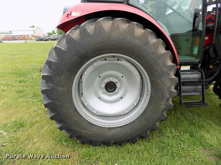 image for item DB9697 2016 Mahindra 105P MFWD tractor