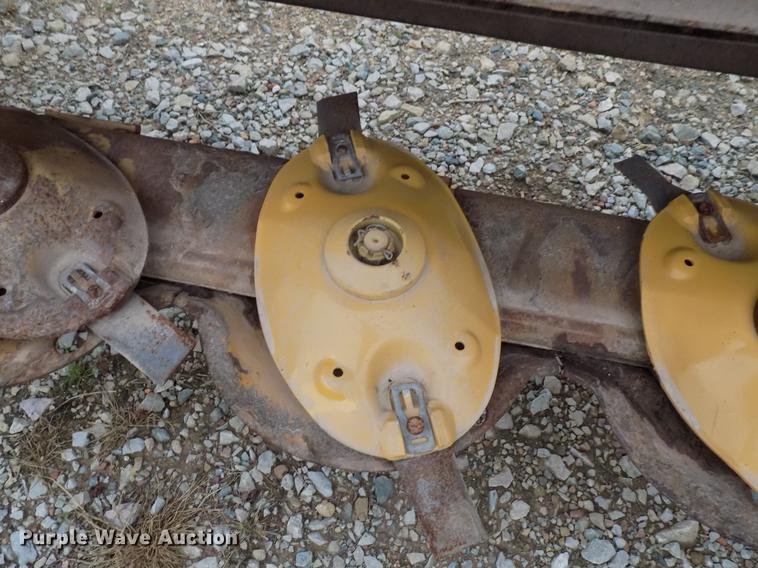 image for item DB9698 2013 Vermeer TM800 disc mower