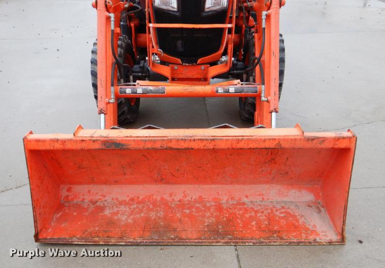 image for item DE3937 2015 Kubota L3560D tractor