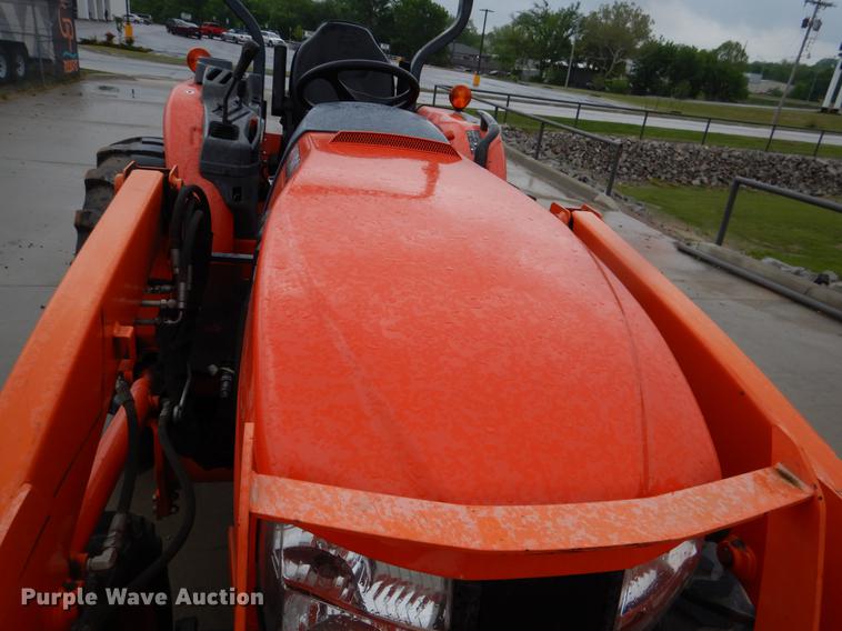 image for item DE3937 2015 Kubota L3560D tractor