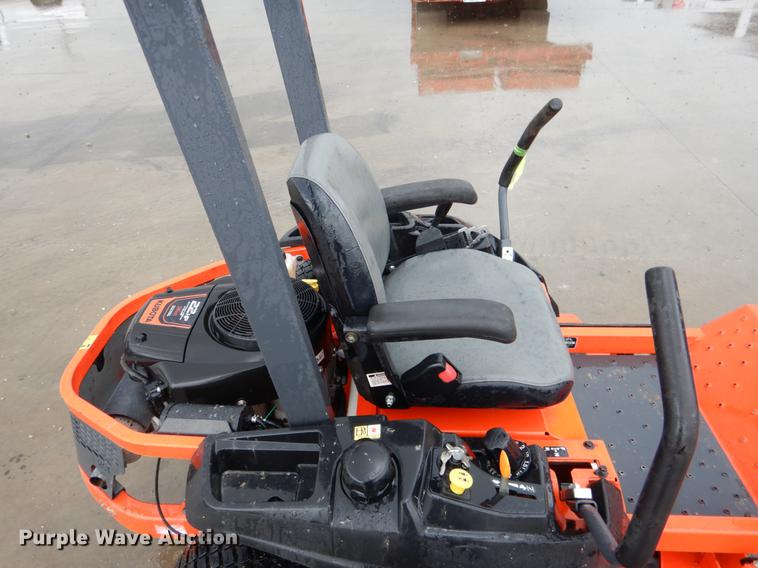 image for item DE3943 Kubota Z1225BR ZTR lawn mower