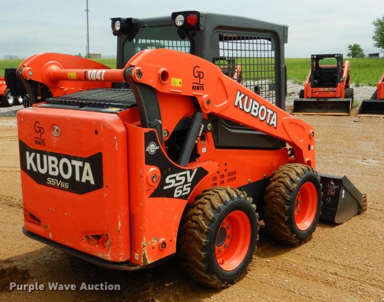 image for item DE3947 2016 Kubota SSV65 skid steer