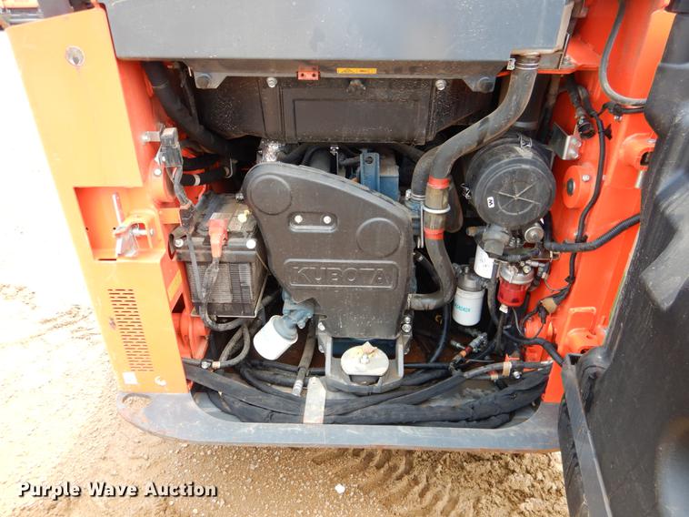 image for item DE3947 2016 Kubota SSV65 skid steer