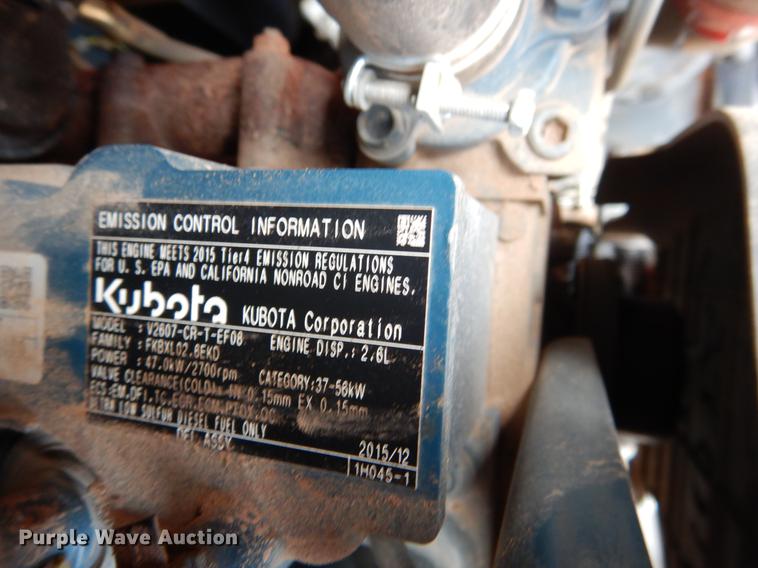 image for item DE3947 2016 Kubota SSV65 skid steer