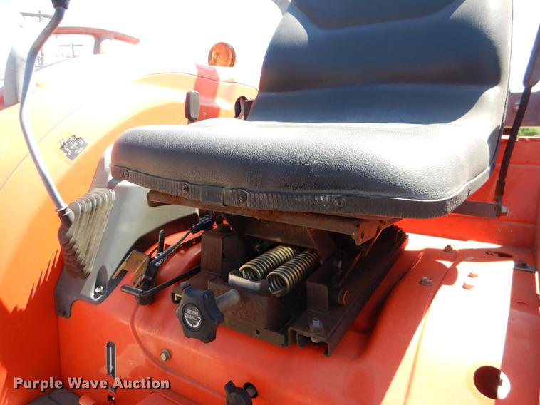 image for item DE3958 2010 Kubota L3540GST tractor