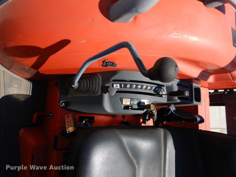 image for item DE3958 2010 Kubota L3540GST tractor