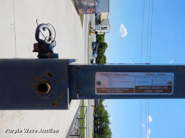image for item DE3958 2010 Kubota L3540GST tractor