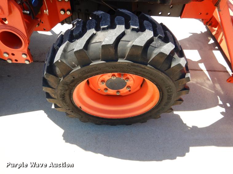 image for item DE3958 2010 Kubota L3540GST tractor