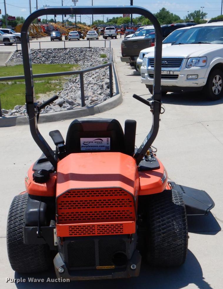 image for item DE3959 2010 Kubota ZG227  ZTR lawn mower