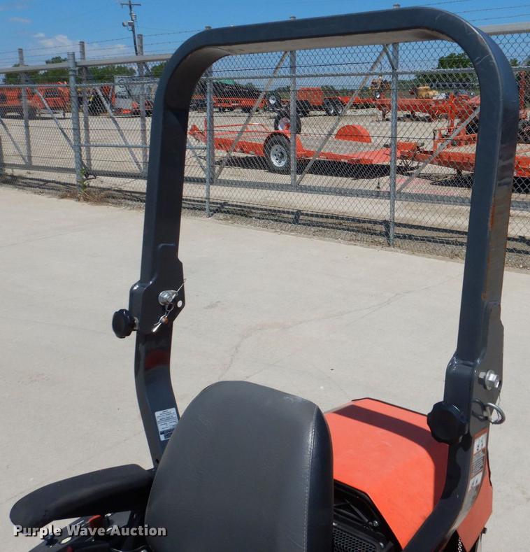 image for item DE3959 2010 Kubota ZG227  ZTR lawn mower