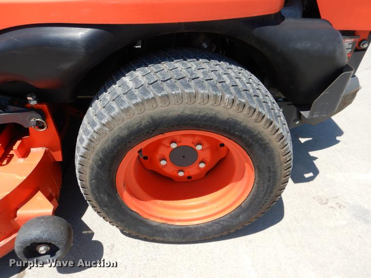 image for item DE3959 2010 Kubota ZG227  ZTR lawn mower