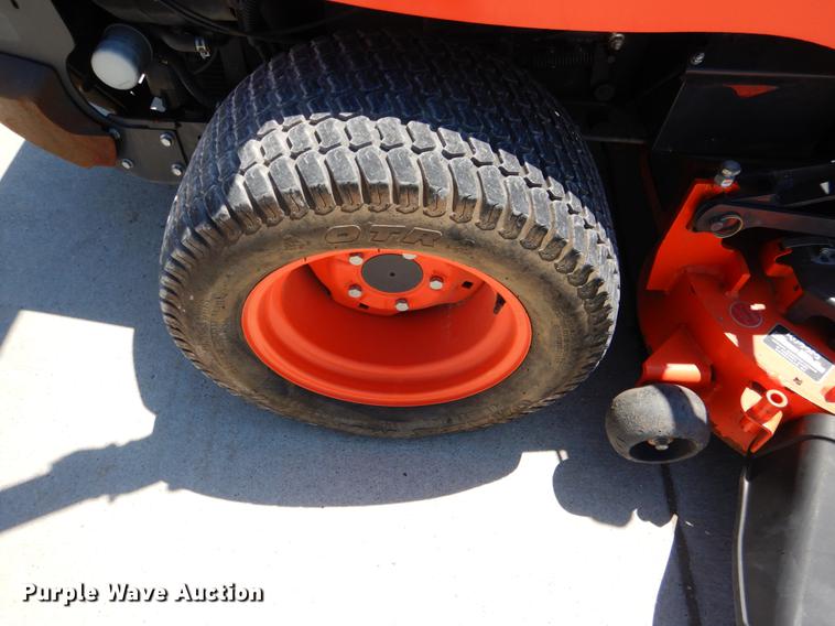 image for item DE3959 2010 Kubota ZG227  ZTR lawn mower