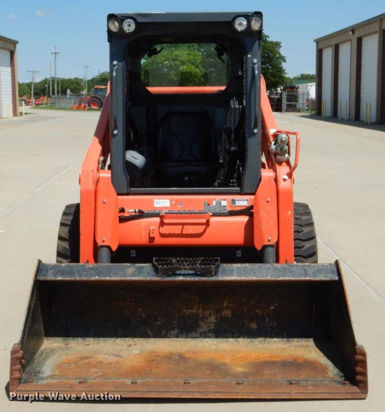 image for item DE3960 2016 Kubota SSV65 skid steer