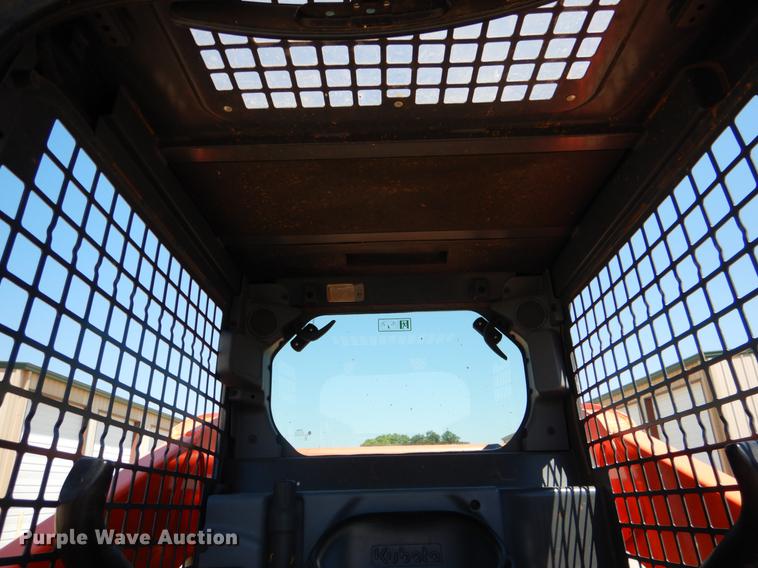 image for item DE3960 2016 Kubota SSV65 skid steer