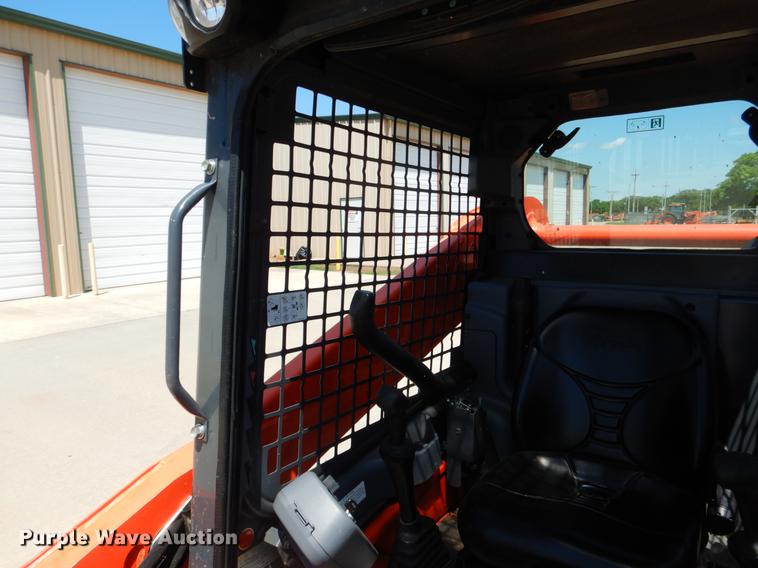 image for item DE3960 2016 Kubota SSV65 skid steer